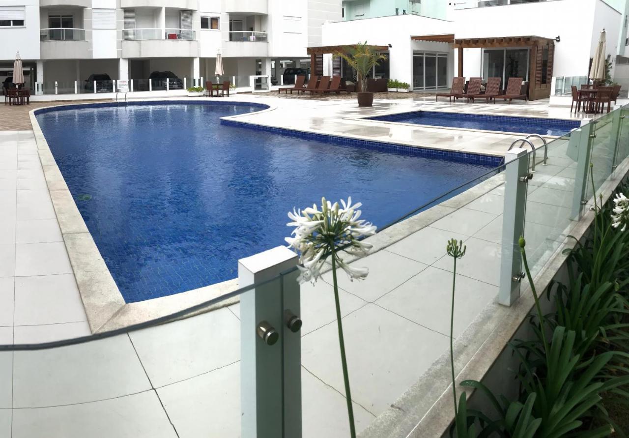 Ferienwohnung Apartamento Maravilhoso Em Florianopolis Na Praia Dos Ingleses Com Piscina Exterior foto